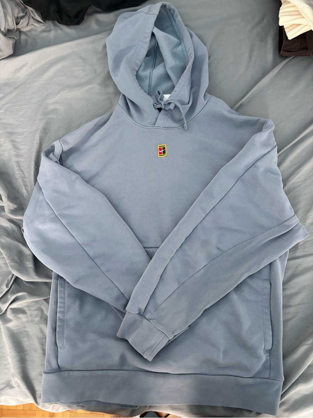 Nike Vintage Light Blue Pullover Hoodie (Rare)